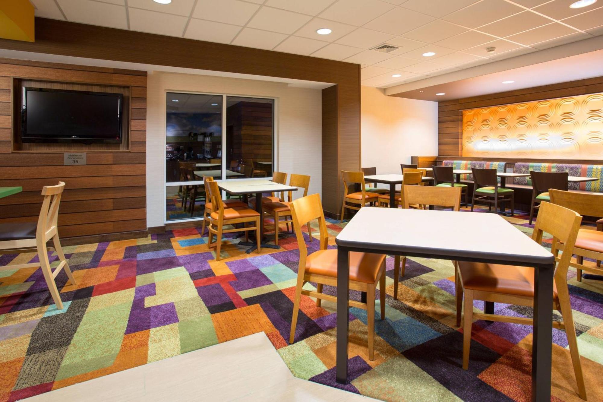 Fairfield Inn & Suites By Marriott Boston Milford Eksteriør bilde